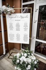 Білий пластиковий план розсадки на 6 столів розміром 80х100см